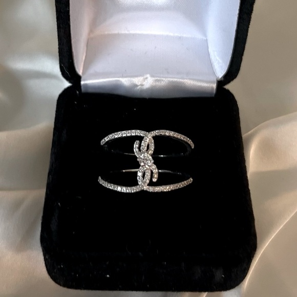 💕💕NWOT-STERLING SILVER AND CZ RING💕💕 SZ 9 - Picture 1 of 2